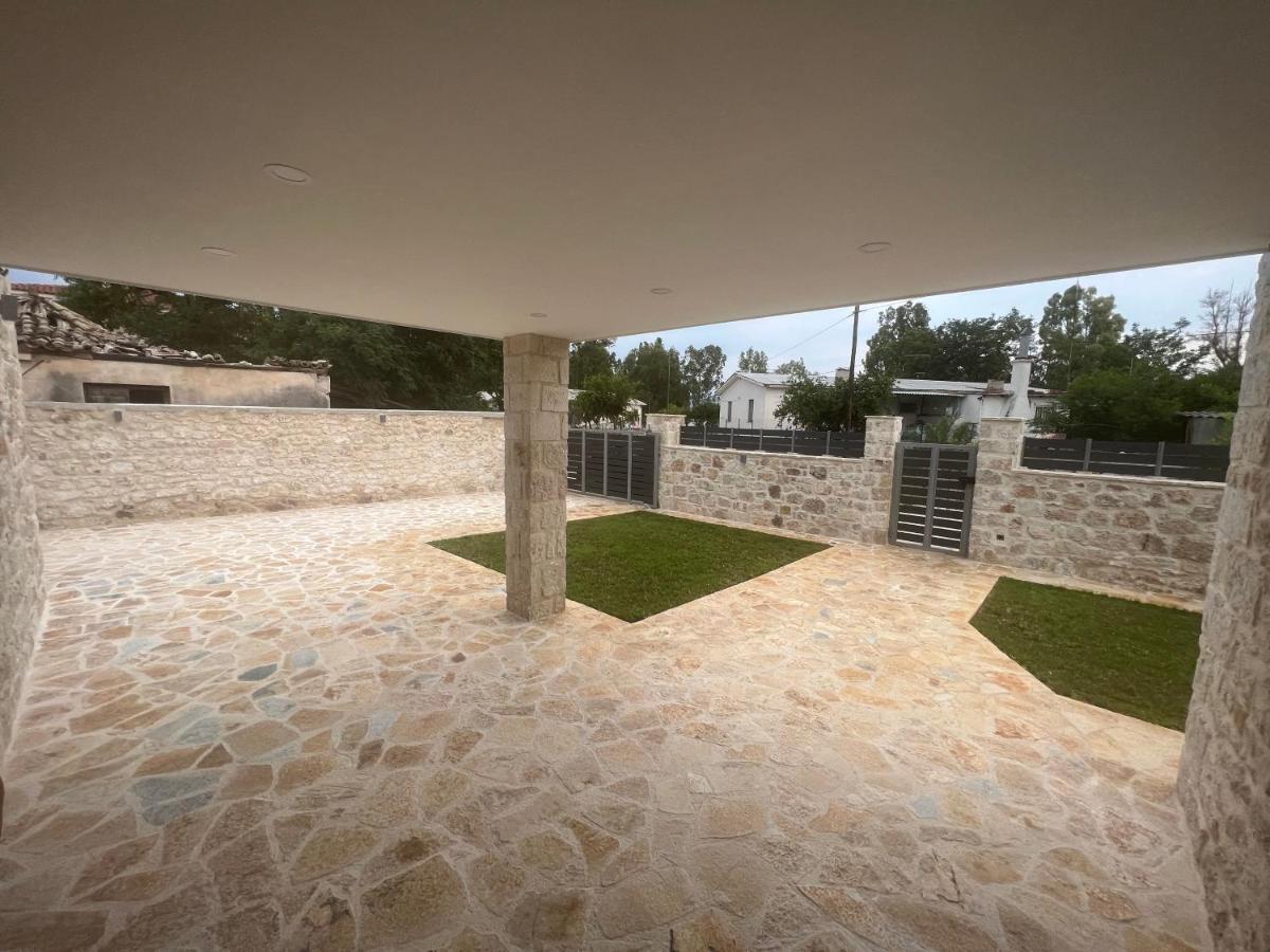 Ag.Stone.Home Isthmia Buitenkant foto