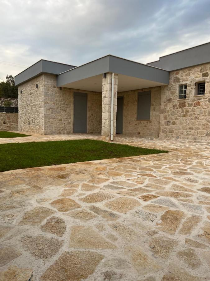 Ag.Stone.Home Isthmia Buitenkant foto