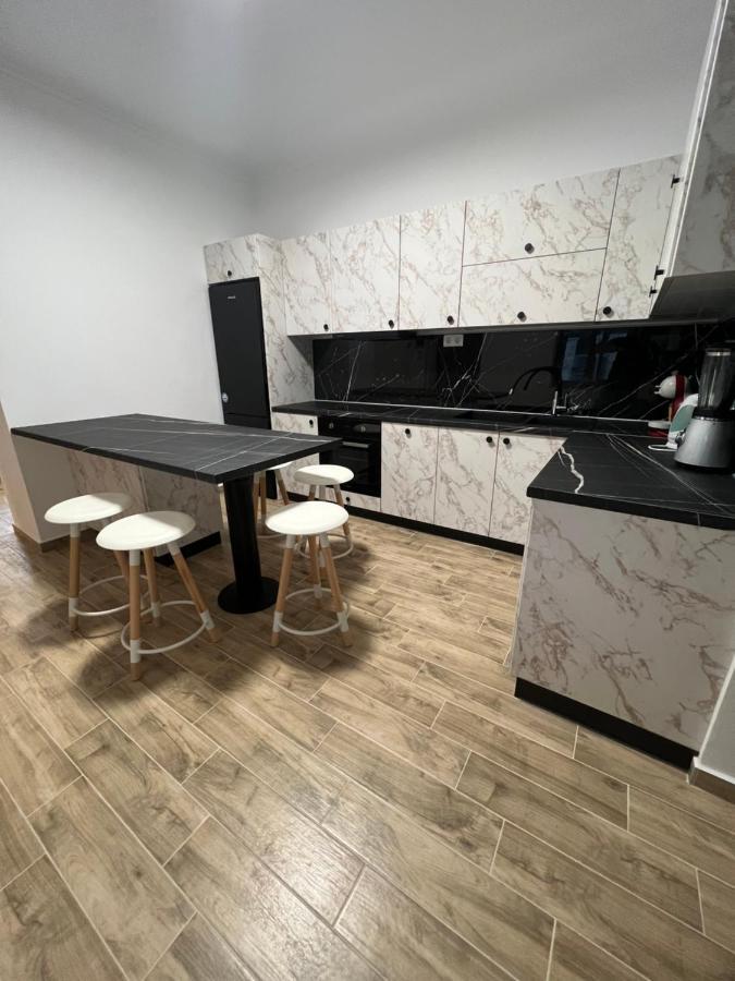 Ag.Stone.Home Isthmia Buitenkant foto